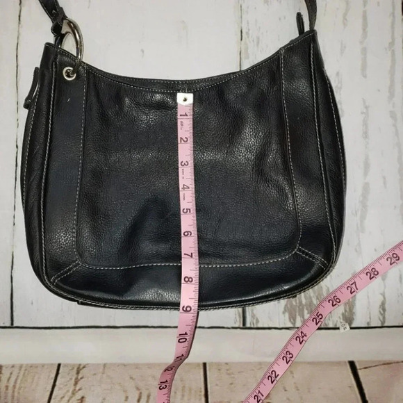 Tignanello black leather‎ purse w/ white stitching - Picture 4 of 7